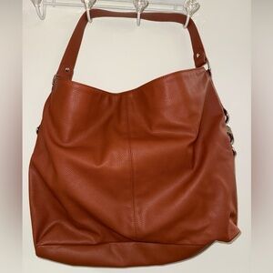 Chic Tan Leather Hobo Bag
